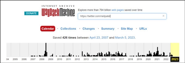 استخدام خدمة البحث في أرشيف الإنترنت Wayback Machine