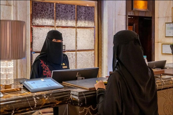 التحديات التي تواجه المرأة في السعودية