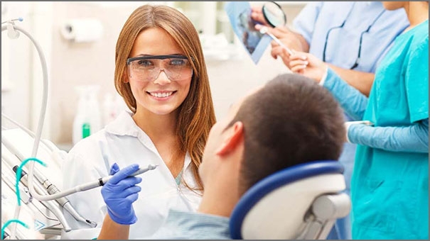 دراسة طب الأسنان في تركيا الجامعات الخاصة