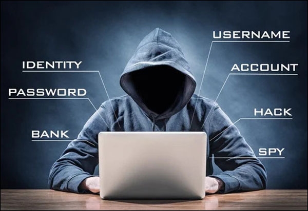 كيف يعمل الهاكرز على اختراق الأنظمة وكيف يمكن الحماية منهم؟