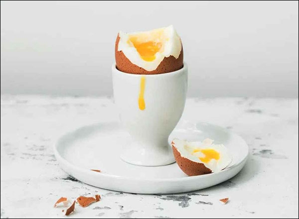 الامتناع عن تناول صَفار البيض