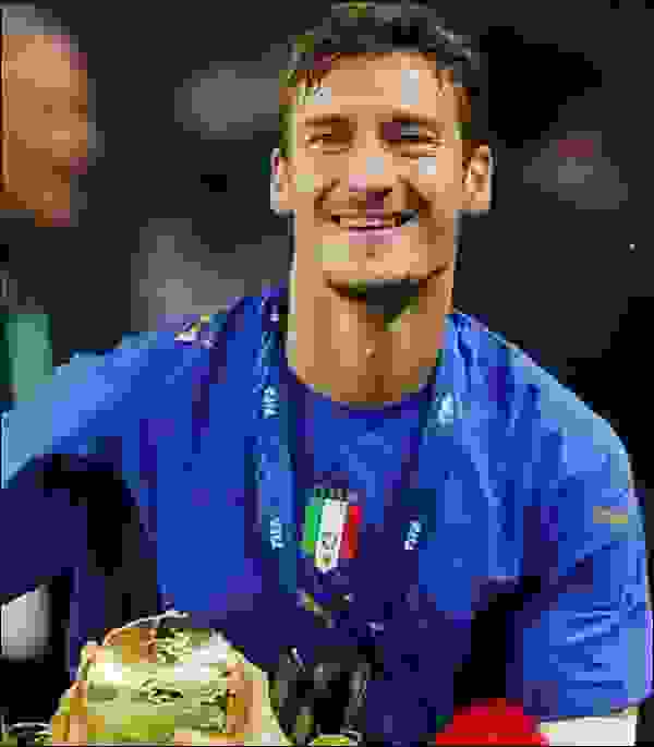 فرانشيسكو توتي (Francesco Totti)