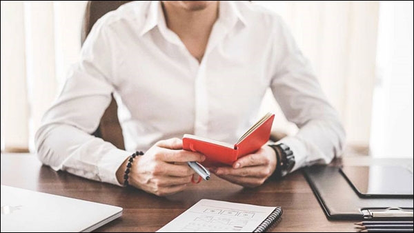 عادات روتينية لتحقيق إنتاجية أكبر في العمل