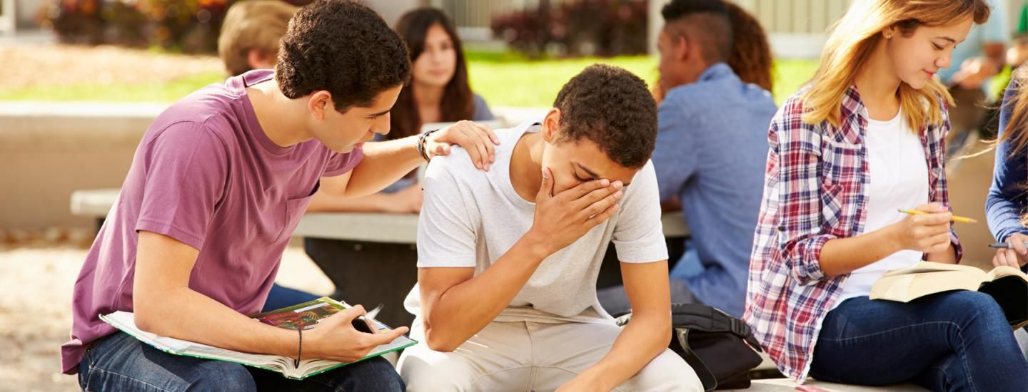 الذكاء العاطفي في التعامل مع الطلاب المراهقين