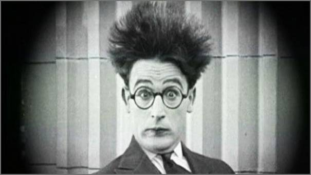 Comedian Harold Lloyd