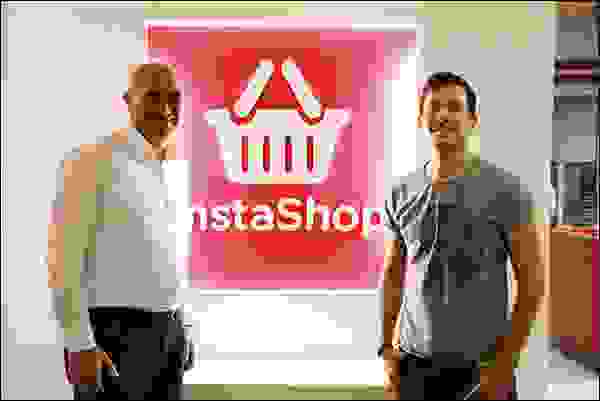 مؤسس إنستا شوب جون تسيوريس مع رونالدو مشحور مؤسس سوق.كوم