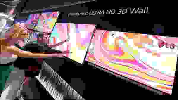 شاشات إل جي LG Ultra HD 3D Wall