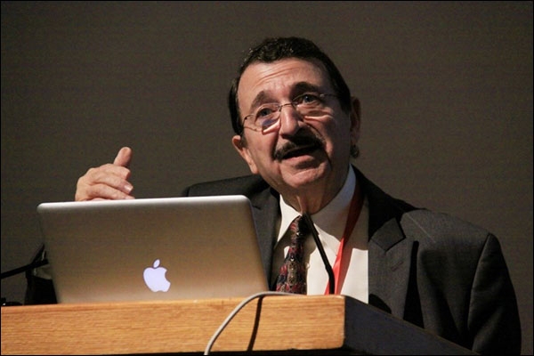 الدكتور المصري مصطفى السيد