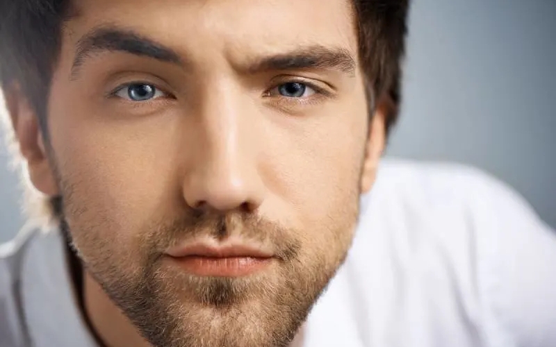 Raising an eyebrow in body language