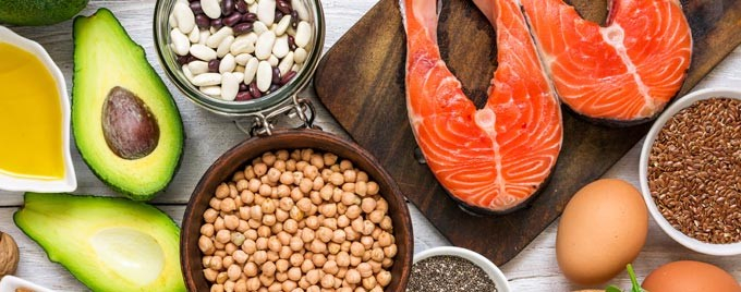 اغذية غنية بالاوميغا 3 اغذية غنية بالاوميغا 3 مثل السمك و الافوكادو و غيرها