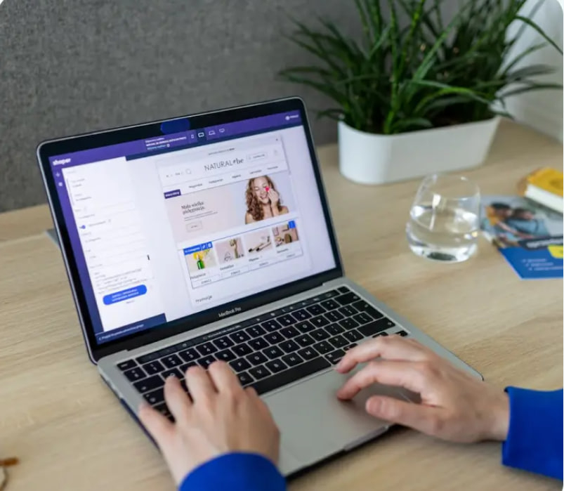 تصميم مواقع إلكترونية