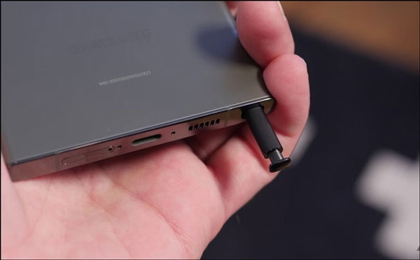 أخذ سكرين شوت باستخدام اختصارات الشركة المصنعة