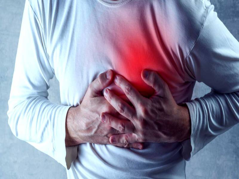 أعراض النوبة القلبية للرجال
