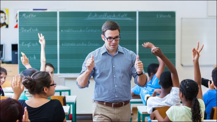 أهمية المدرسة في تكوين شخصية الفرد