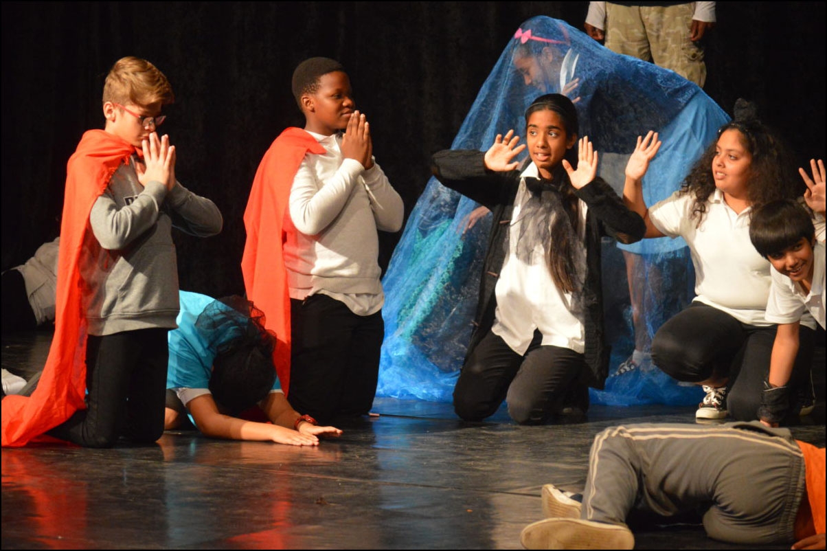 العلاج بالدراما