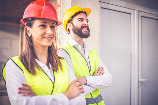بناء علامة شخصية للمهندس بناء علامة شخصية للمهندس