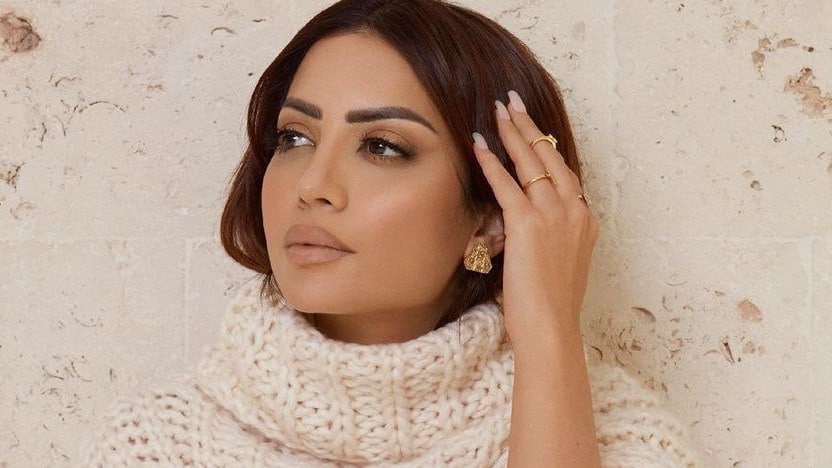 عارضة الأزياء السعودية بيان لنجاوي