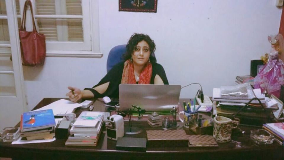 كاتبة وباحثة فلسطينية 