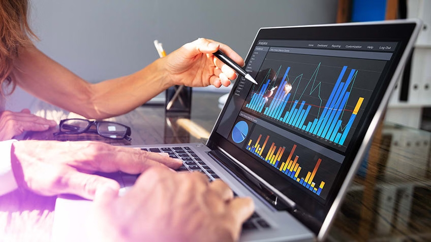 تحويل الأرقام إلى رؤى تسويقية تحويل الأرقام إلى رؤى تسويقية