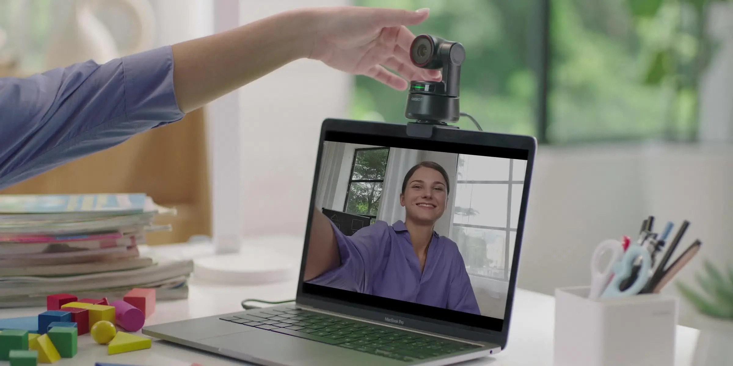 تشغيل كاميرا اللاب توب