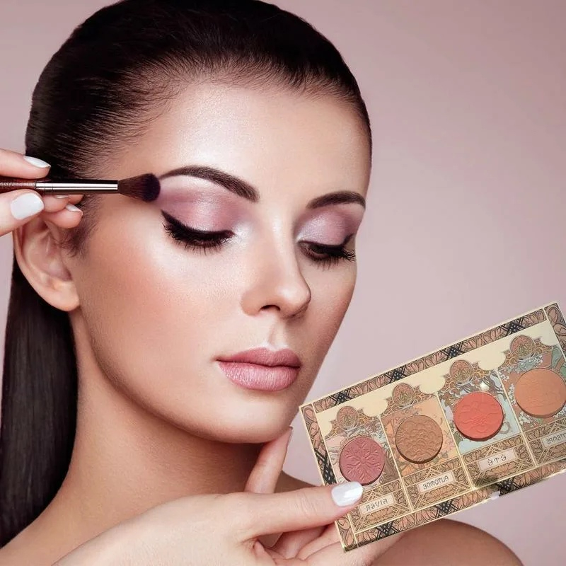 تقنيات مكياج العيون