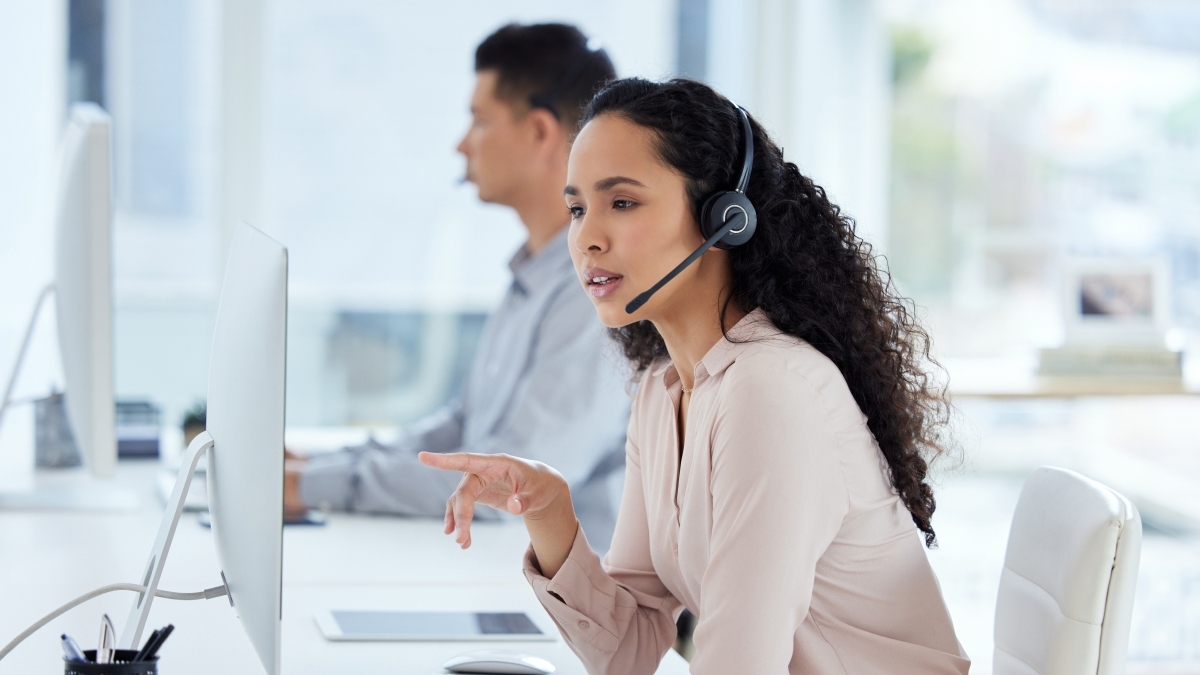 خدمة العملاء خدمة العملاء
