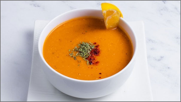 شوربة العدس الأحمر التركية