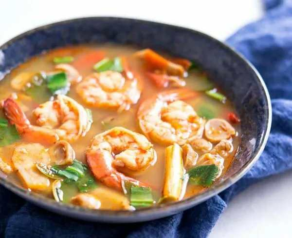 طبق توم يام  طبق توم يام