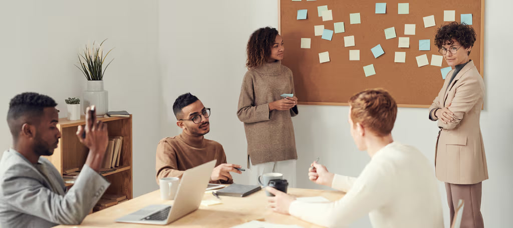 عملية التفكير النقدي للمدرب