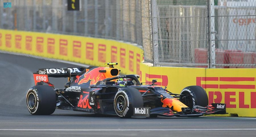 فورمولا 1 والمجتمع فورمولا 1 والمجتمع