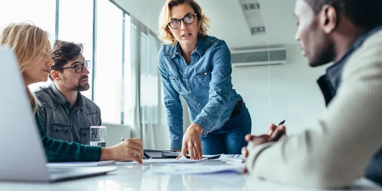 الذكاء العاطفي وقياس جودة التفاعل