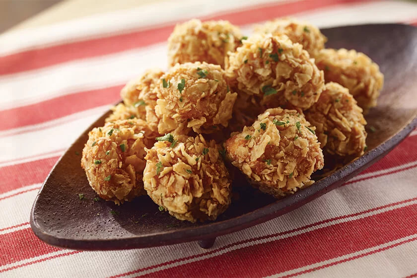 كروكيت الجبن والدجاج (Croquetas de Queso y Pollo)