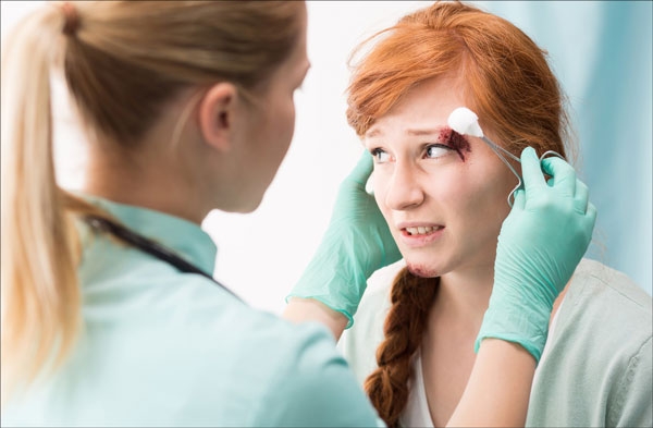 كيفية إجراء الإسعافات الأولية في حالة النزيف