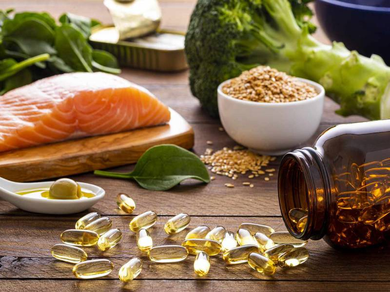 تؤدي مكملات أوميغا‑3 للبشرة دوراً متزايد الأهمية في دعم الصحة العامة