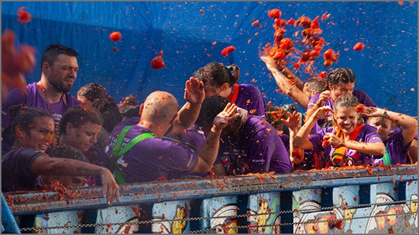 مهرجان الطماطم في إسبانيا