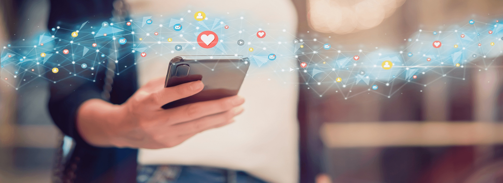 وسائل التواصل الاجتماعي