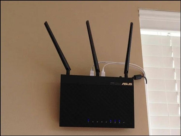 وضع الراوتر على ارتفاع معين