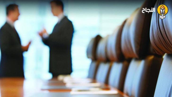 هل يتخلى المديرون عن مسؤولياتهم بسبب مشاركة الموظفين؟