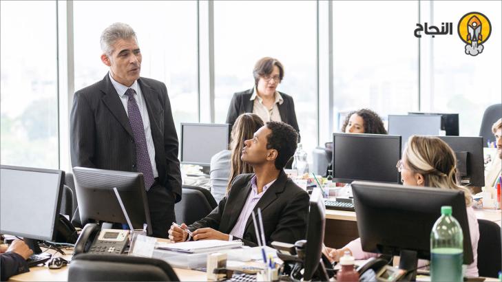 هل تقليل القواعد المفروضة على الموظفين يعزز إنتاجيتهم؟