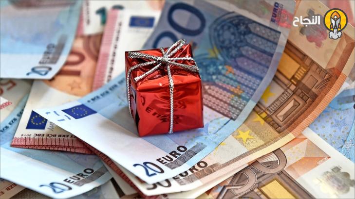 ما هو تعريف المكافأة؟