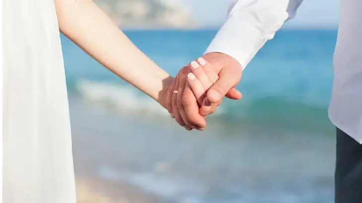 10 نصائح ذهبية تسهل تأقلم العروسين في بداية حياتهم المشتركة