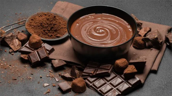 الفوائد الصحية للشوكولاته الداكنة دليلك الشامل