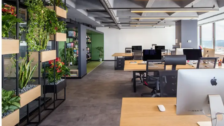 10 أخطاء في تصميم مكان العمل تضر بصحة الموظفين (النفسية والجسدية)