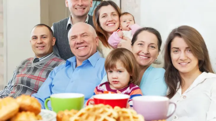 كيف تعيد ساعة عافية أسرية الدفء الأسري خلال أسابيع؟