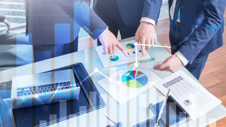 حوكمة الشركات والإفصاح المالي: كيف تعزز الثقة المؤسسية وتدير المخاطر بفعالية؟