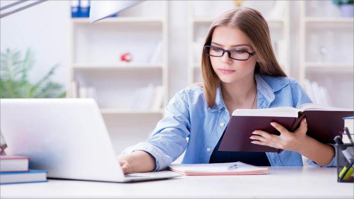 8 فوائد تدفعك لإكمال تعليمك الجامعي