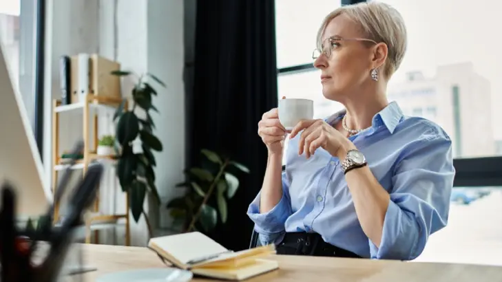 اليقظة الذهنية في الكوتشينغ: الدليل الكامل لتحقيق أقصى النتائج