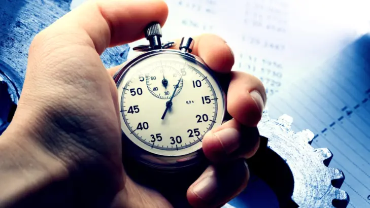 إدارة الوقت بقاعدة الدقيقتين: كيف تقيس الأثر قبل وبعد؟