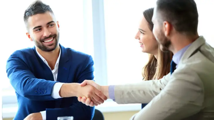 كيفية التعامل بنجاح مع التنقلات الوظيفية