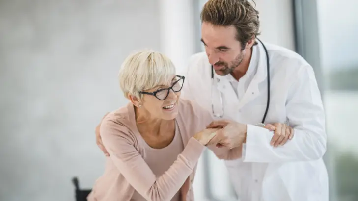 أسر اللحظة: ضيق الأفق العلاجي